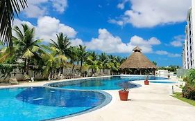 Home & Office Cancun Pool